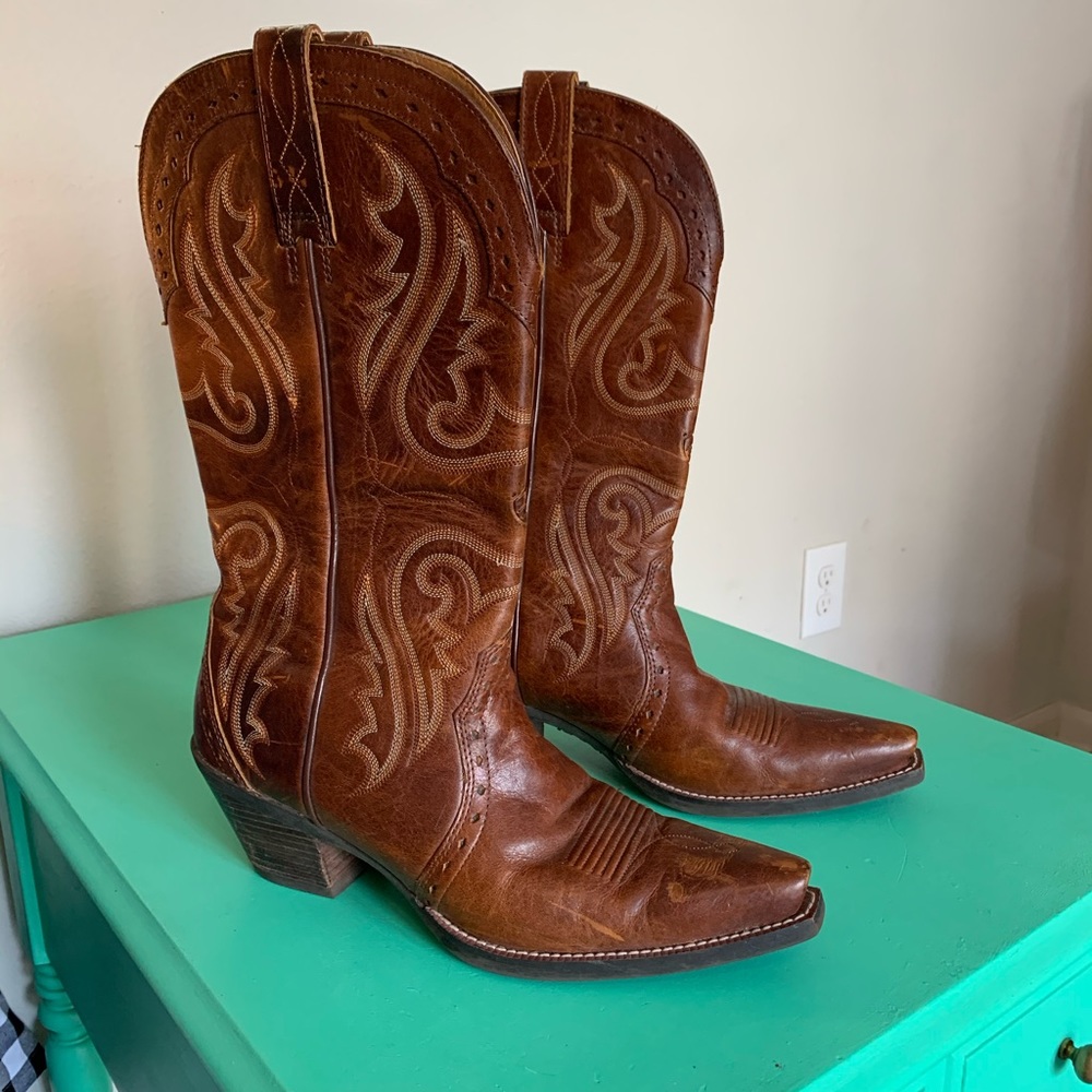 Ariat boots 9.5 women